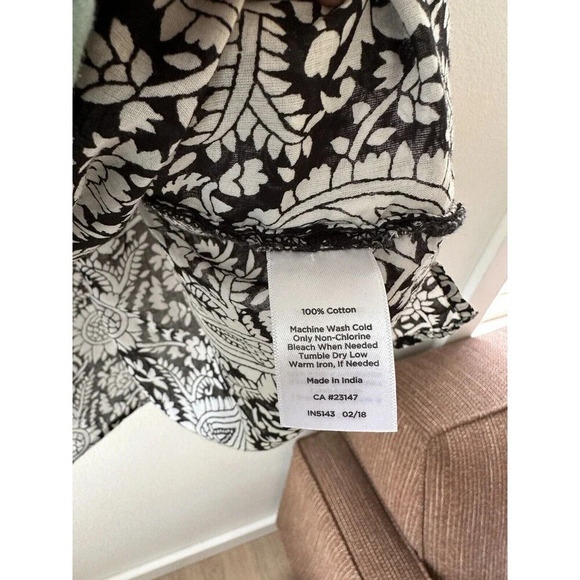 Talbots 2X Paisley Popover Blouse Top Black White Long Sleeve Embroidered Office - Picture 6 of 9